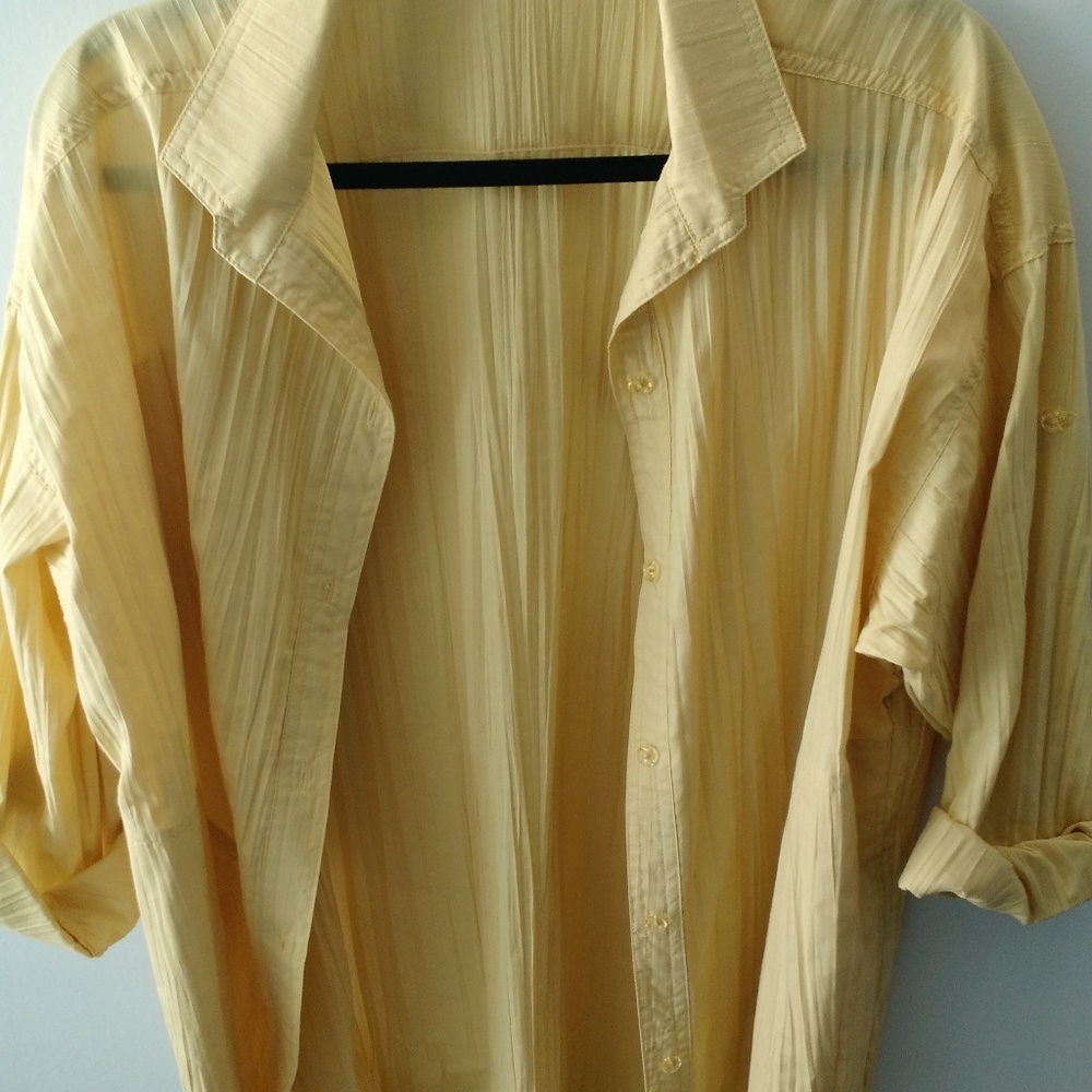 Pale yellow button down blouse top from Japan. M